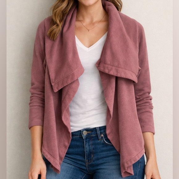 Zella Sweaters - Z BY ZELLA Mauze Medium Weight Sweatshirt Layering Piece Size S